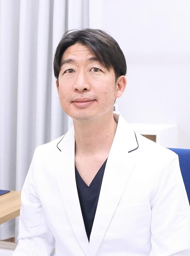 院長 滝沢 聡写真