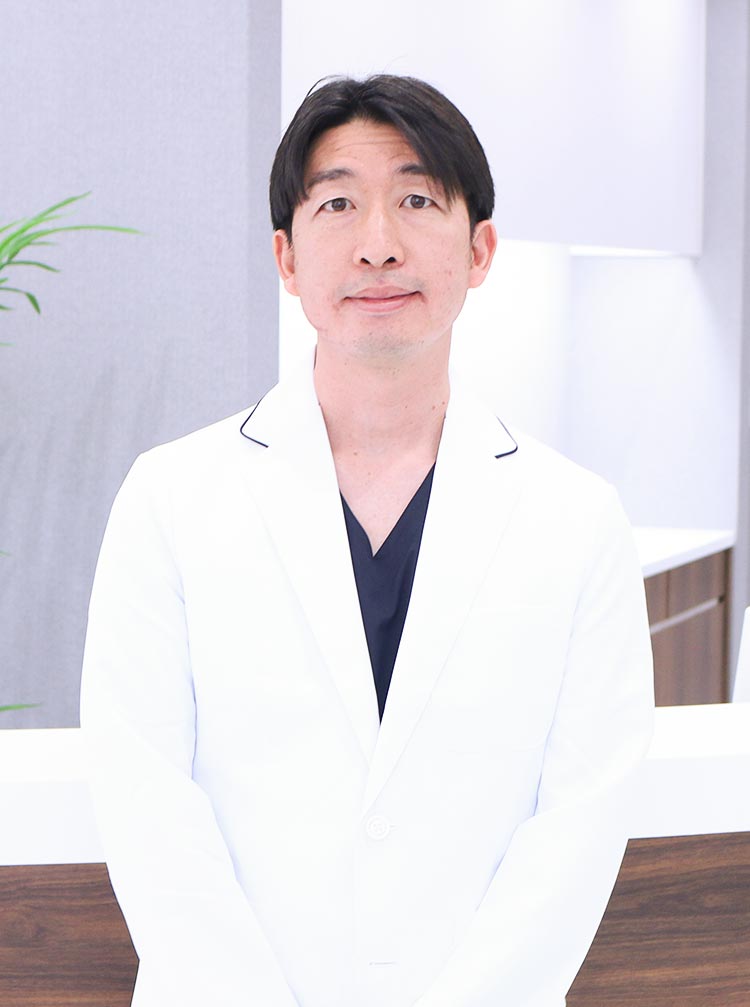 院長 滝沢 聡写真